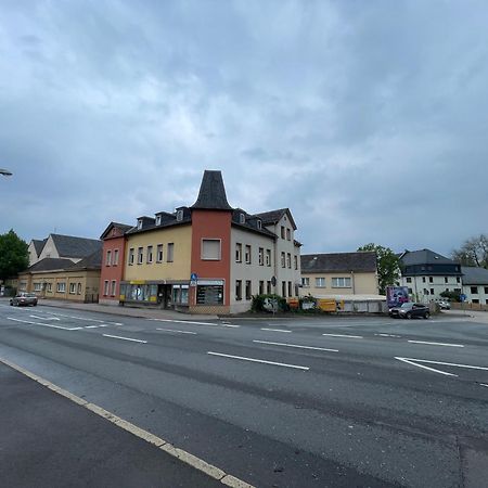 Casa Antic Grosse Moderne 45Qm Wohnung Im Zentrum Am Bahnhof Kostenloses Wlan Saalfeld Saale Exterior photo